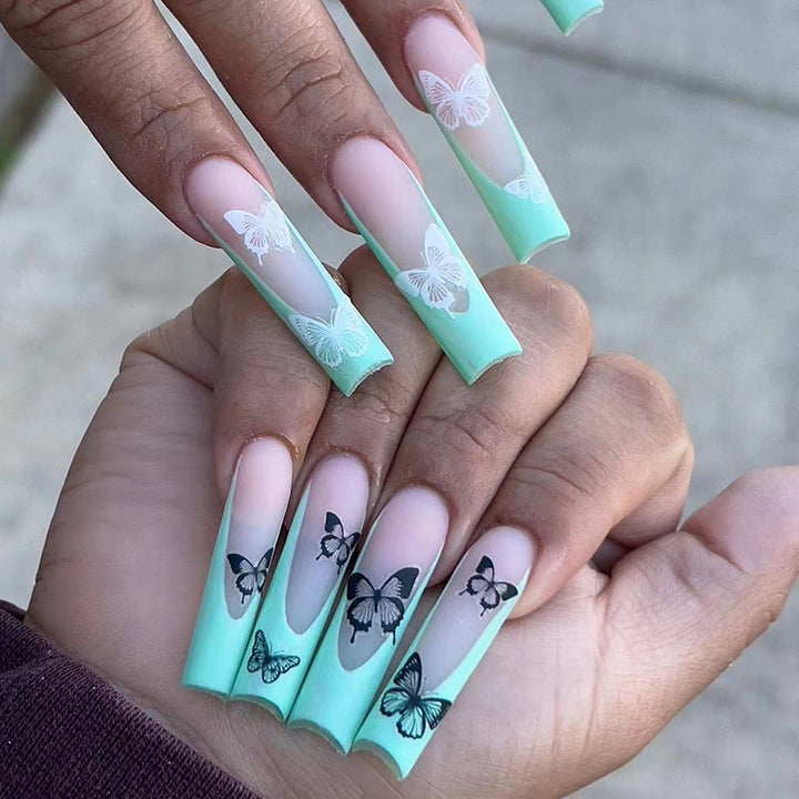 Artificial nail extensions with butterfly design Kalsten