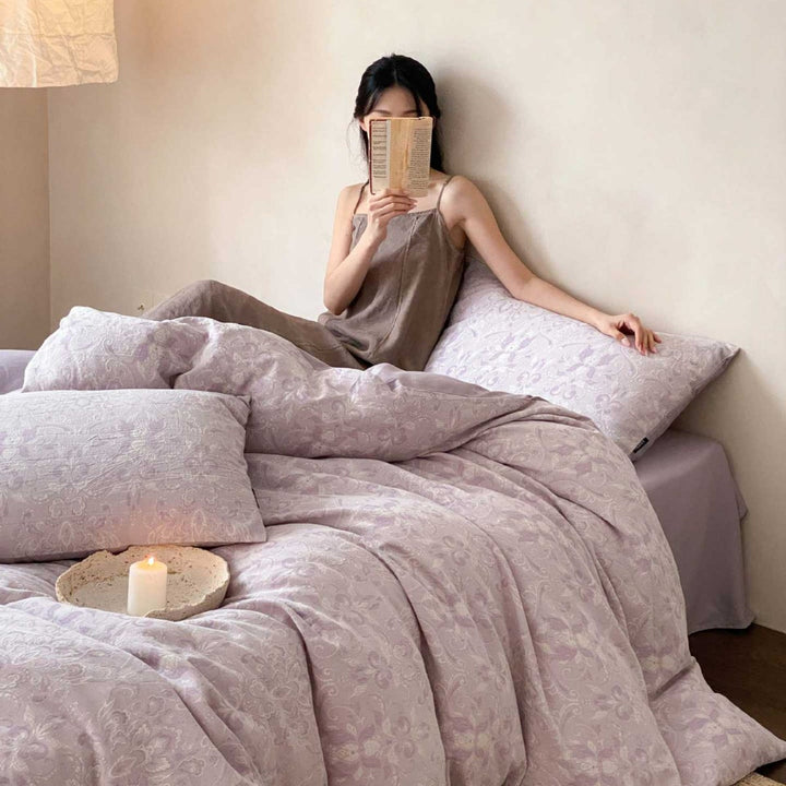 Premium cotton jacquard duvet cover set with subtle paisley relief and concealed zipper