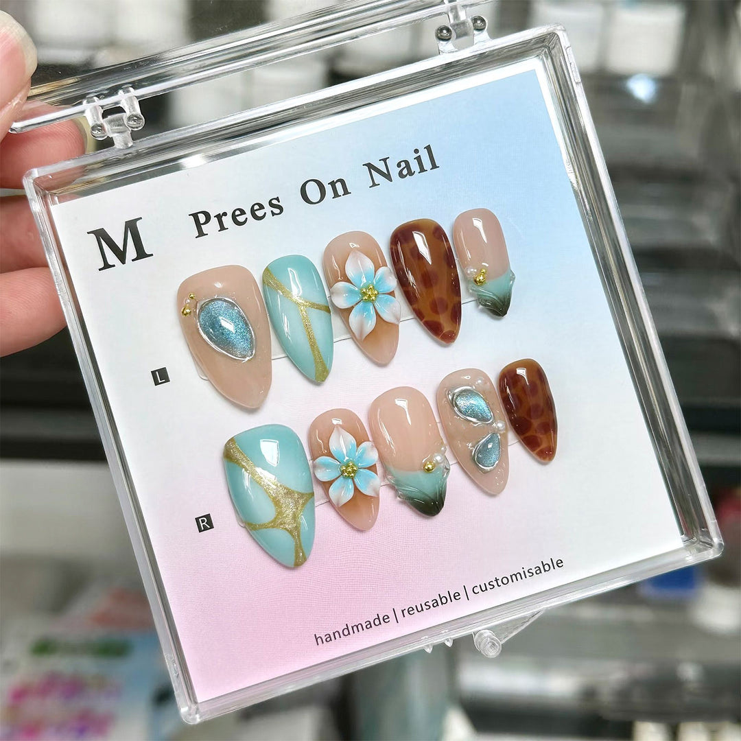 Artistic Press-On Nail Art Set with Floral and Geometric Features