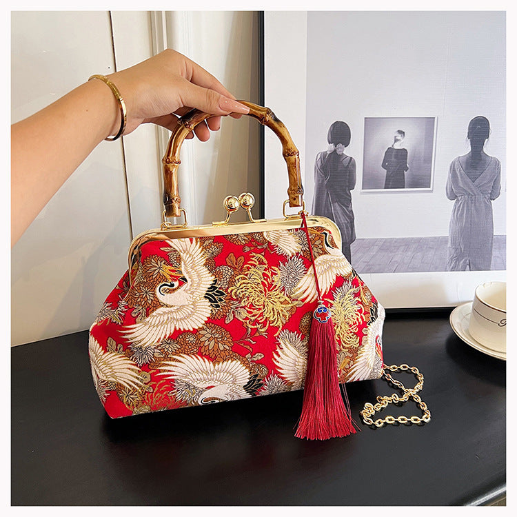 Elegant Vintage-Inspired Handbag