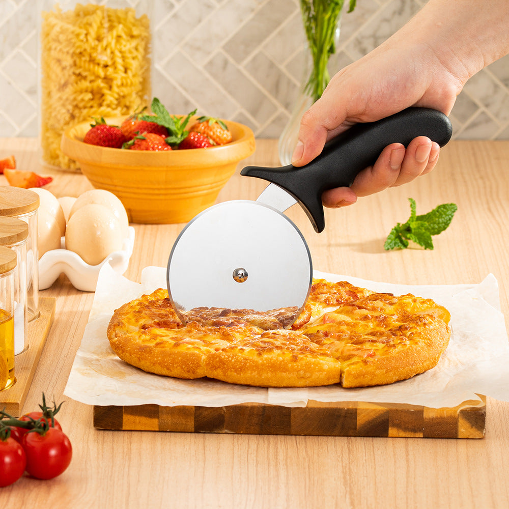 Ergonomic Pizza Cutter Made of Stainless Steel Kalsten