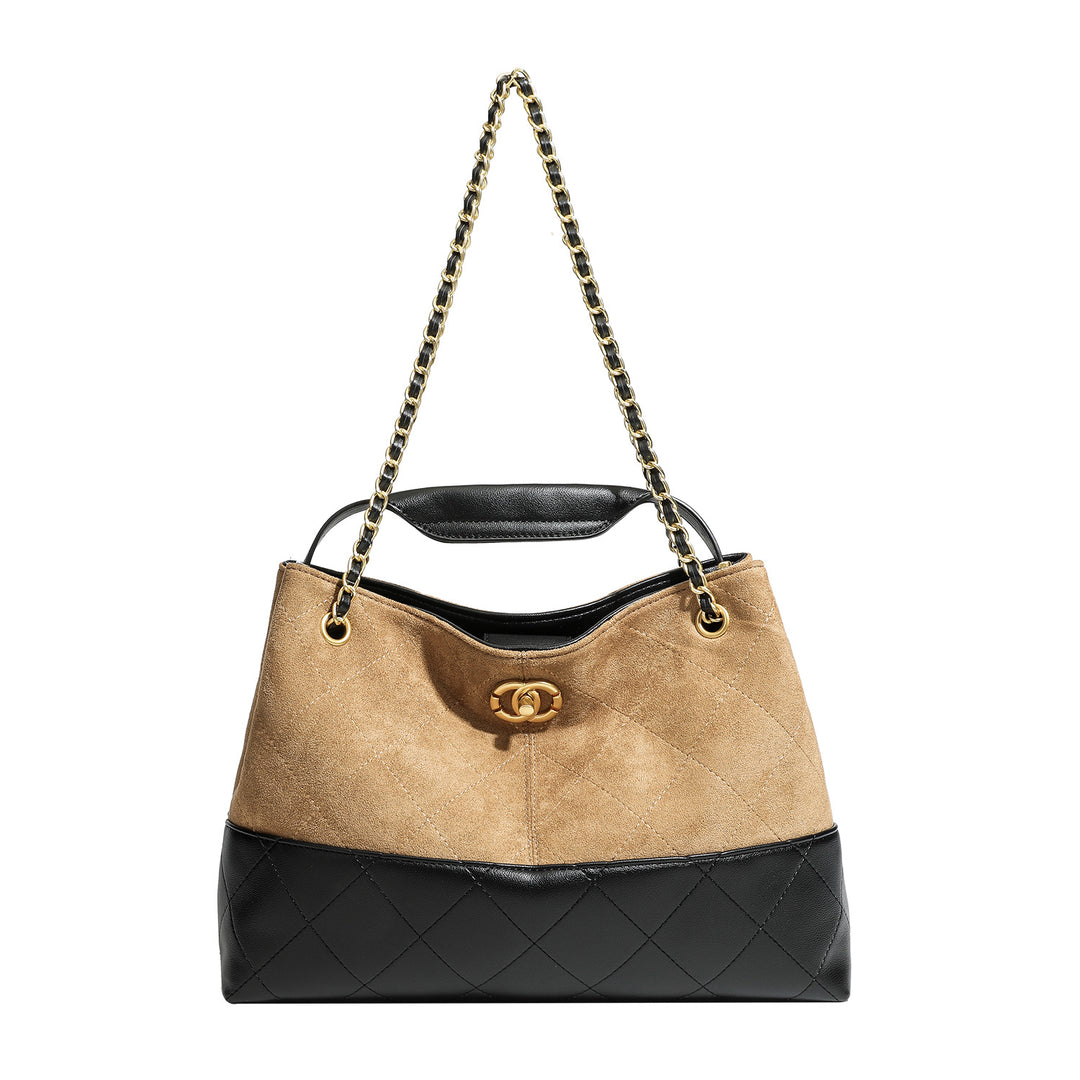 Elegant Quilted Handbag