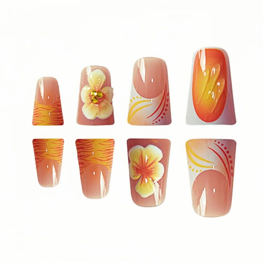 Artistic Floral Press-On Nail Design Kalsten