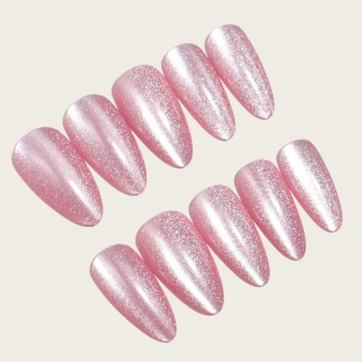 Shiny artificial nails with elegant ombre effect Kalsten