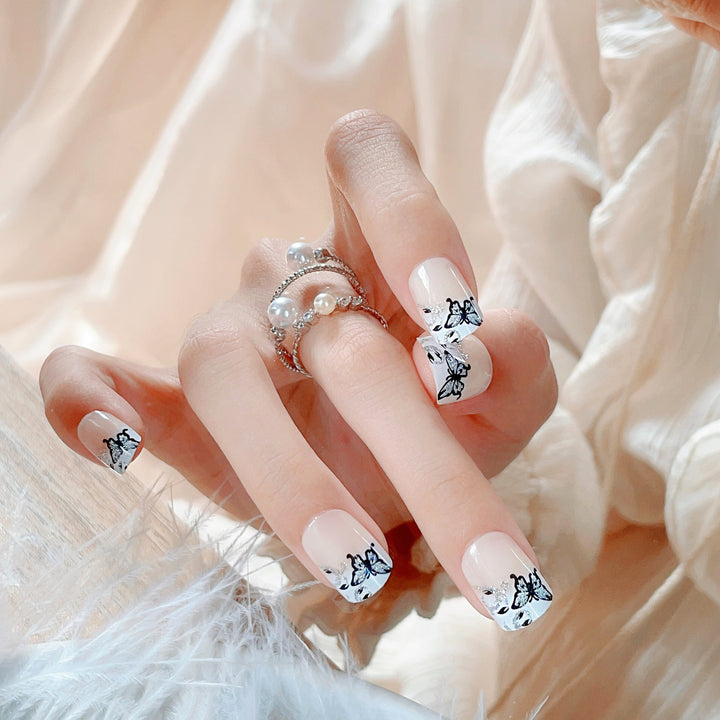 Butterfly Design Press-On Nail Set