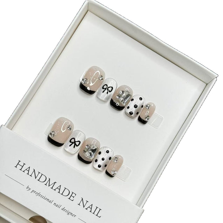 Artistic Handmade Press-On Nails