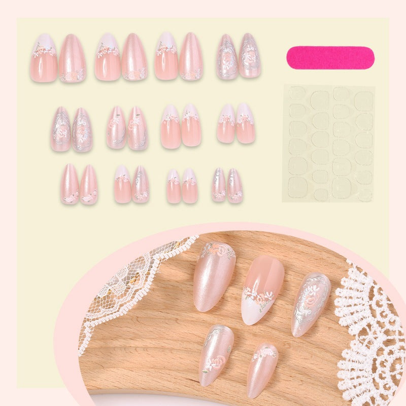 Glamorous artificial nail creation Kalsten