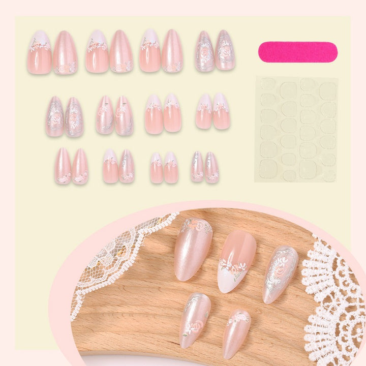 Glamorous artificial nail creation Kalsten