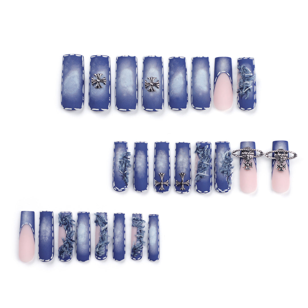 Artistic print nails with elegant glitter decoration Kalsten