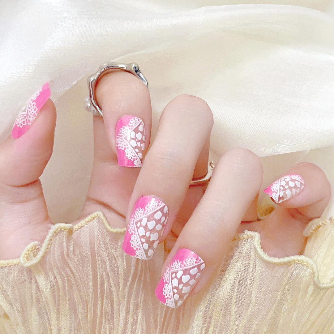 Decorative Heart Press-On Nail Set