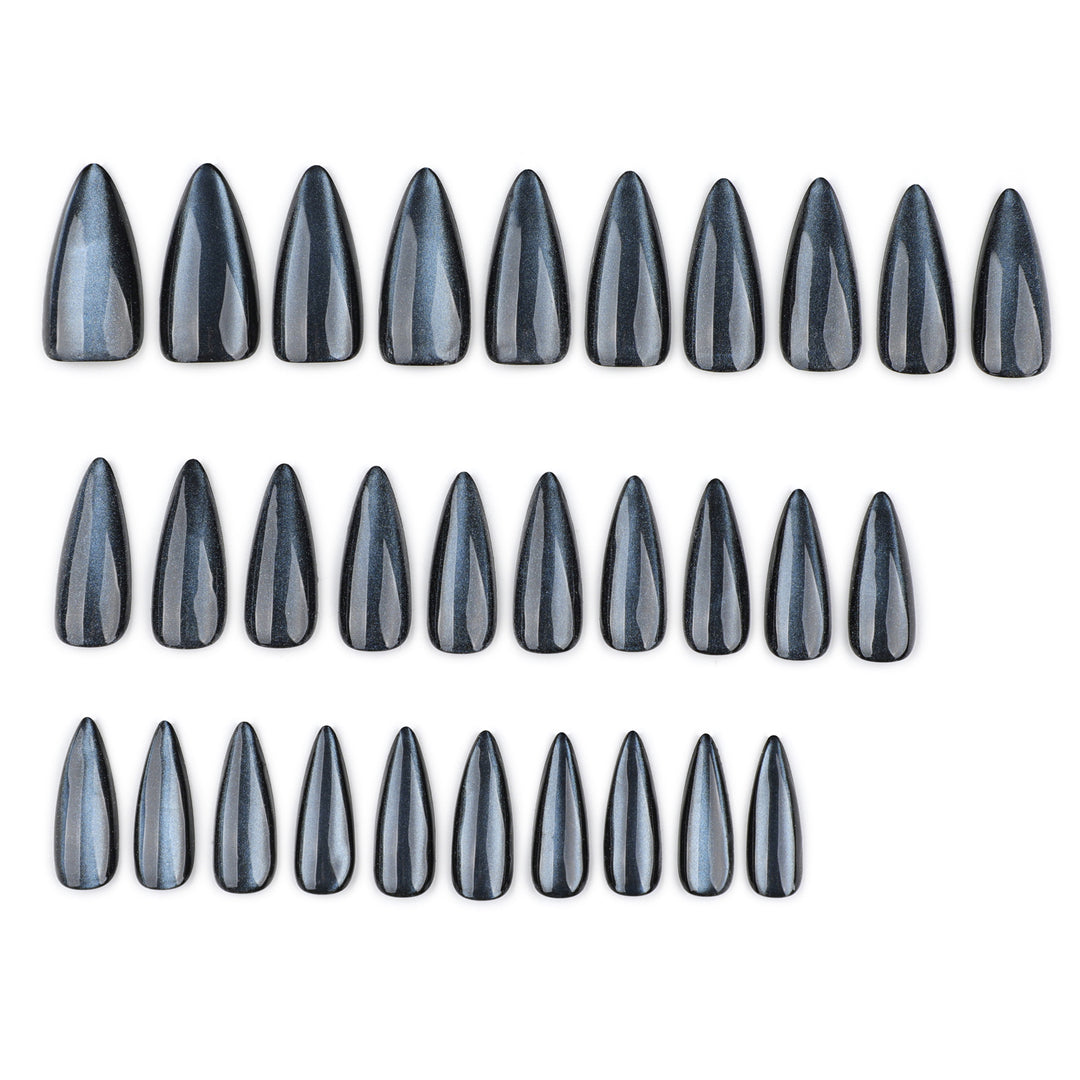 Artificial nail extensions with elegant ombre effects Kalsten