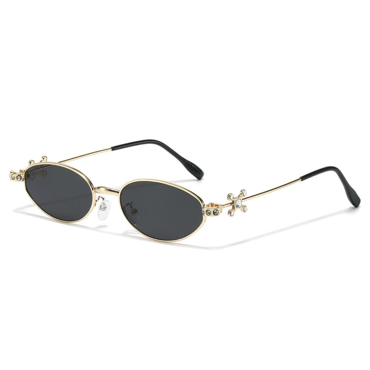Elegant Rhinestone-Embellished Cat-Eye Sunglasses Kalsten