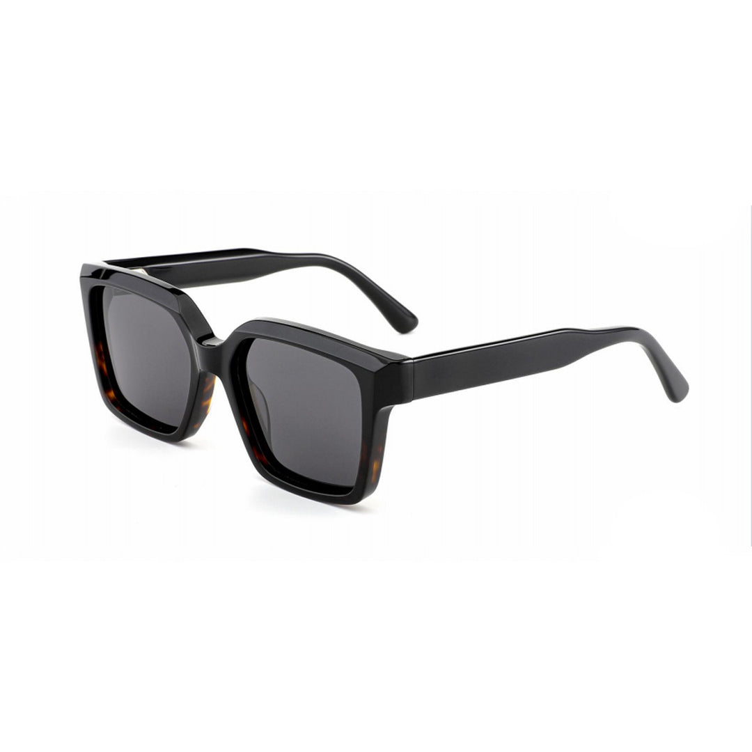 Ladies fashionable sunglasses in striking square design Kalsten