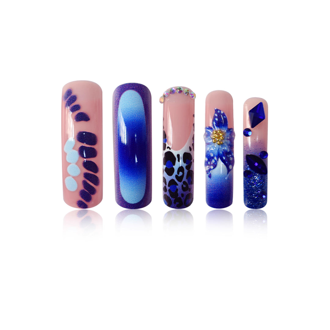 Artistic Long-Length Press-On Nail Art Kalsten