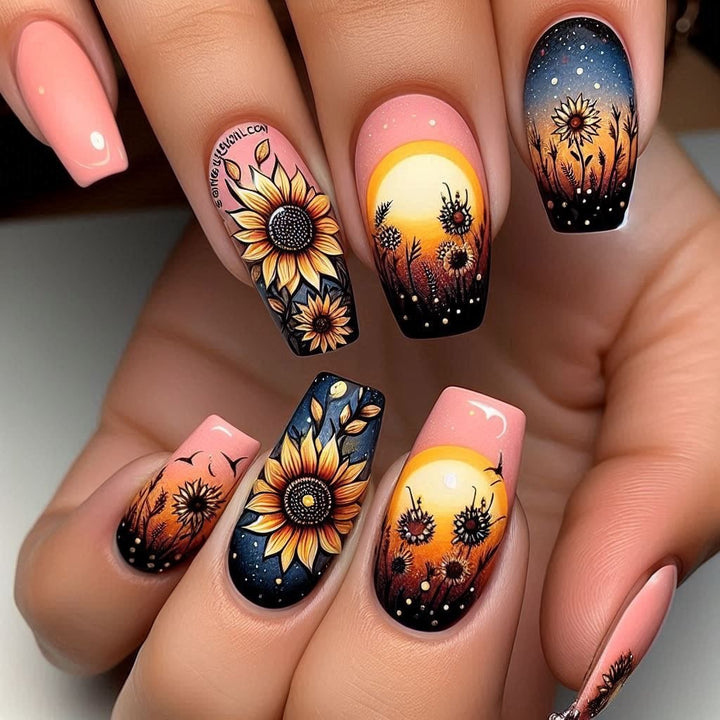 Art Nail Set with Bohemian Designs Kalsten