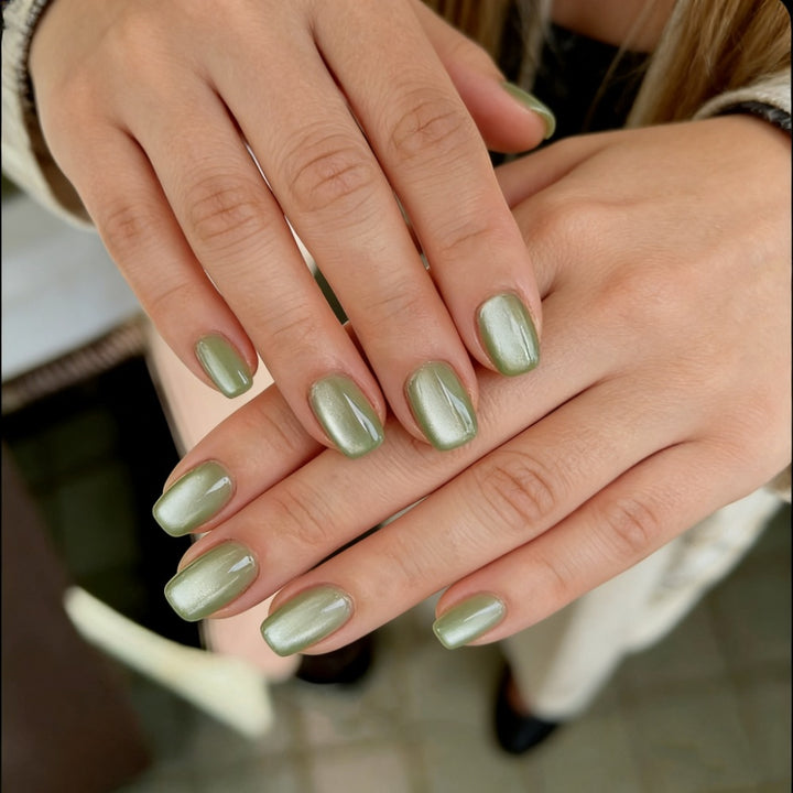High-Quality Fake Nails in Stylish Gloss Kalsten