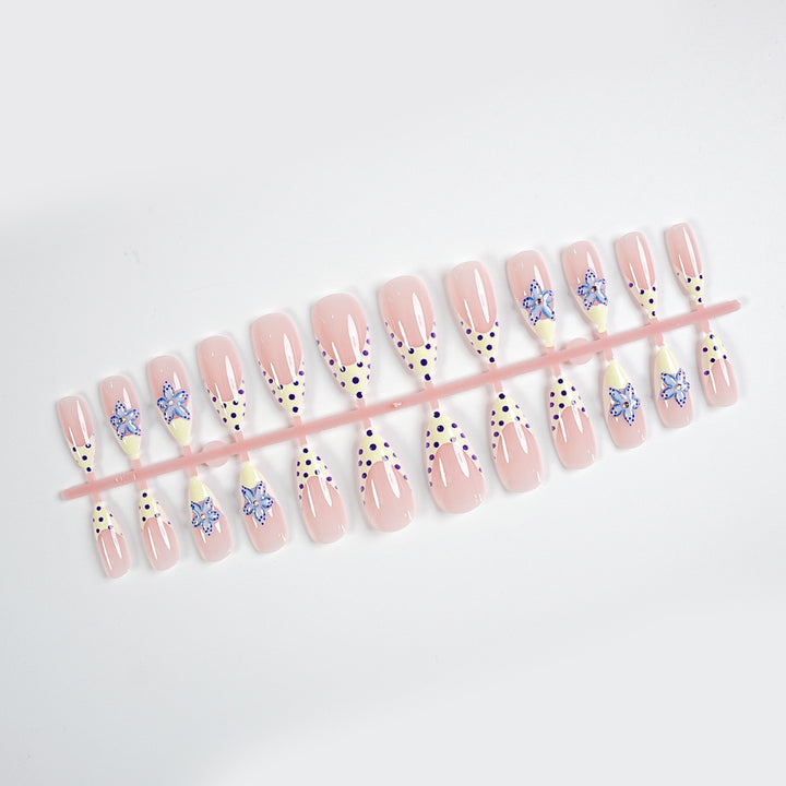 Women’s Decorative Nail Art