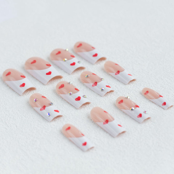 Artistic Heart Motif Press-On Nail Set