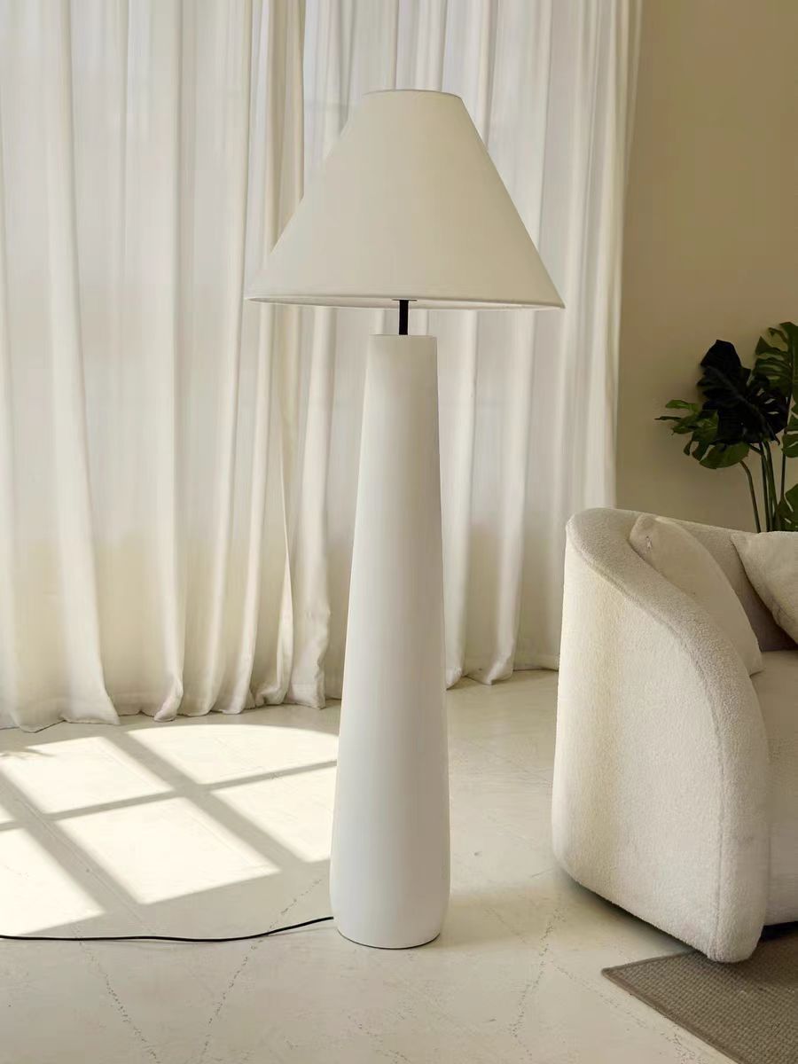 Elegant Modern Floor Lamp with Stylish Shade