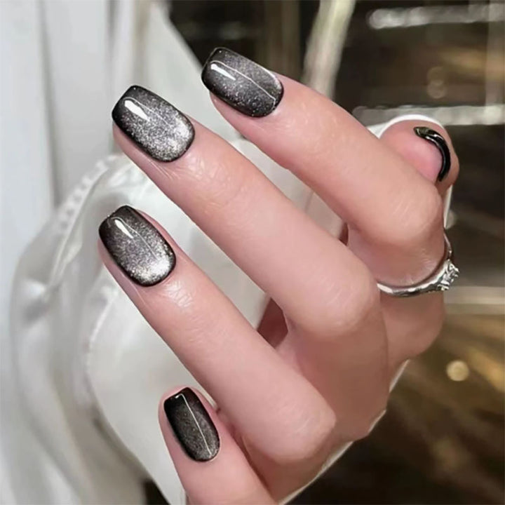 Stylish Glossy Nail Art