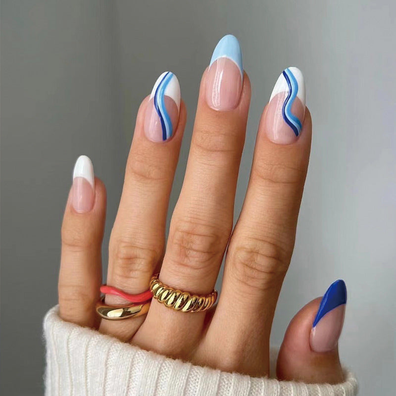 Elegant Artificial Nails with Modern Design Kalsten