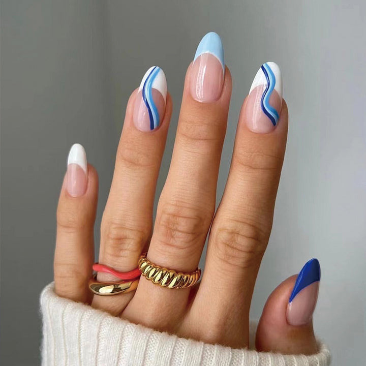 Elegant Artificial Nails with Modern Design Kalsten