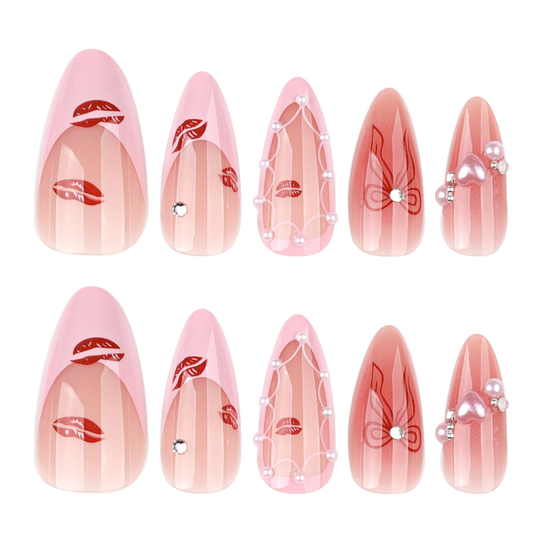 Creative and glamorous art nails Kalsten