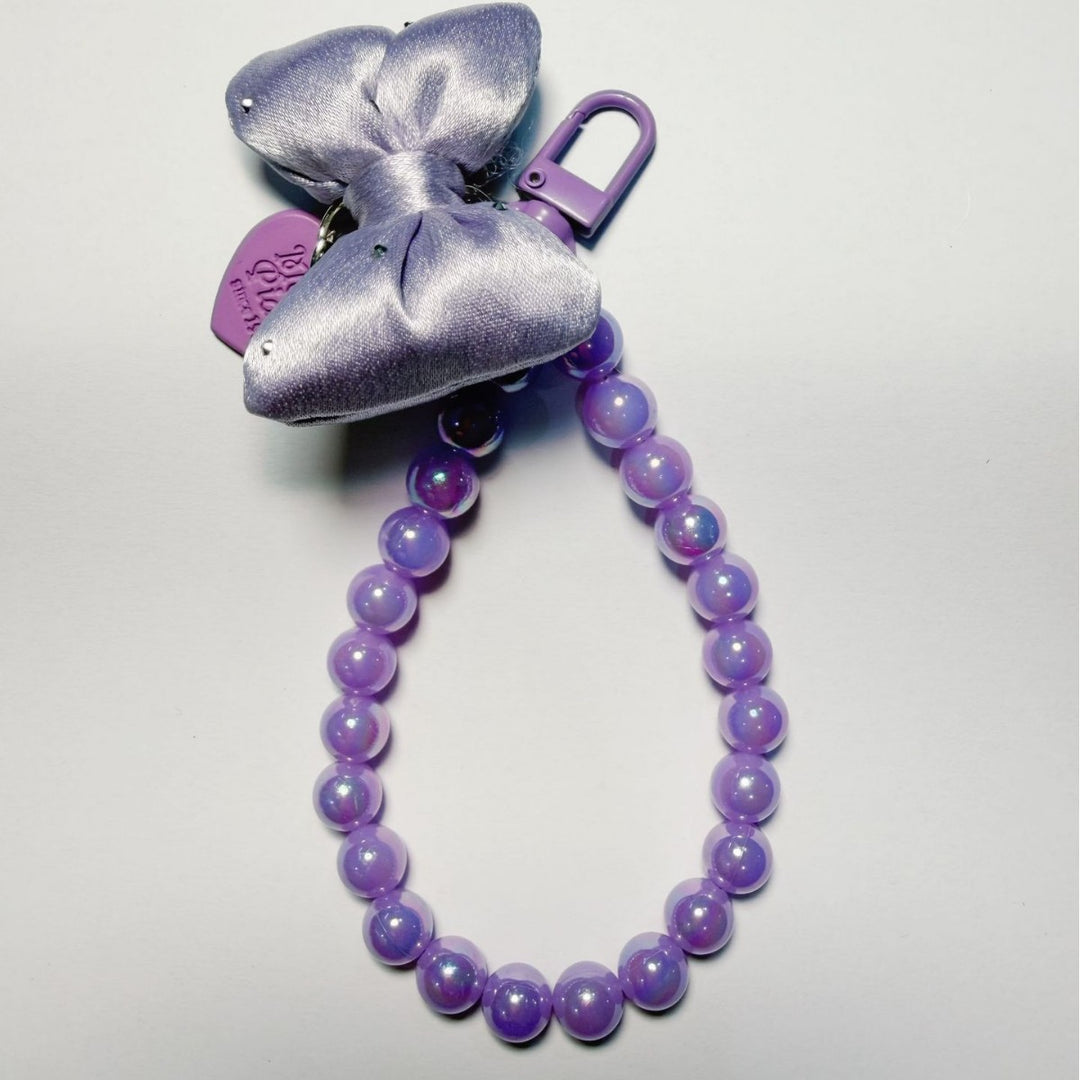 Stylish Beaded Keychain with Bow kalsten