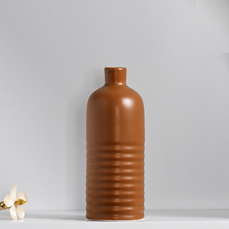 Modern Textured Ceramic Table Vase Kalsten