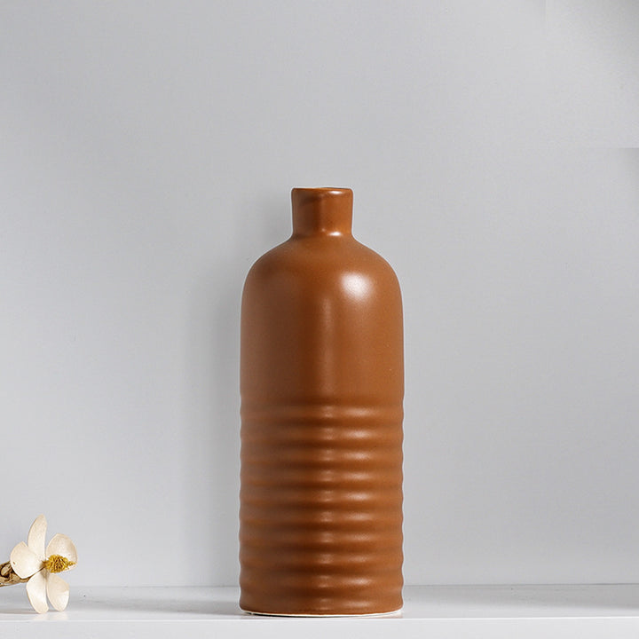 Modern Textured Ceramic Table Vase Kalsten