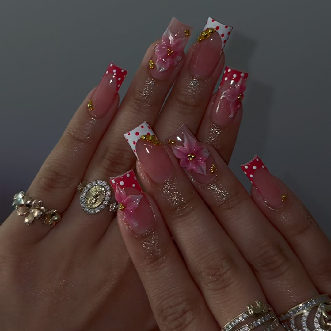 Artistic Floral Press-On Nail Set