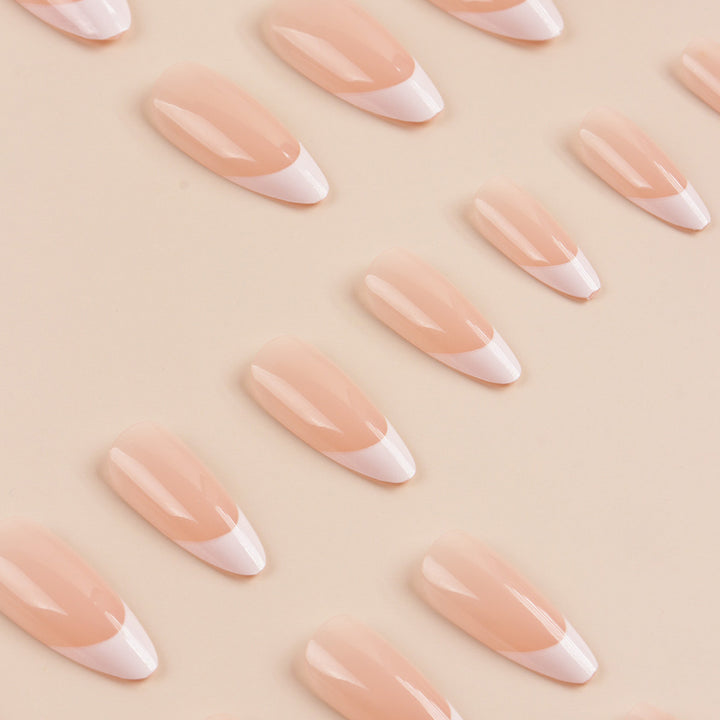 French Tip Nail Art Kalsten