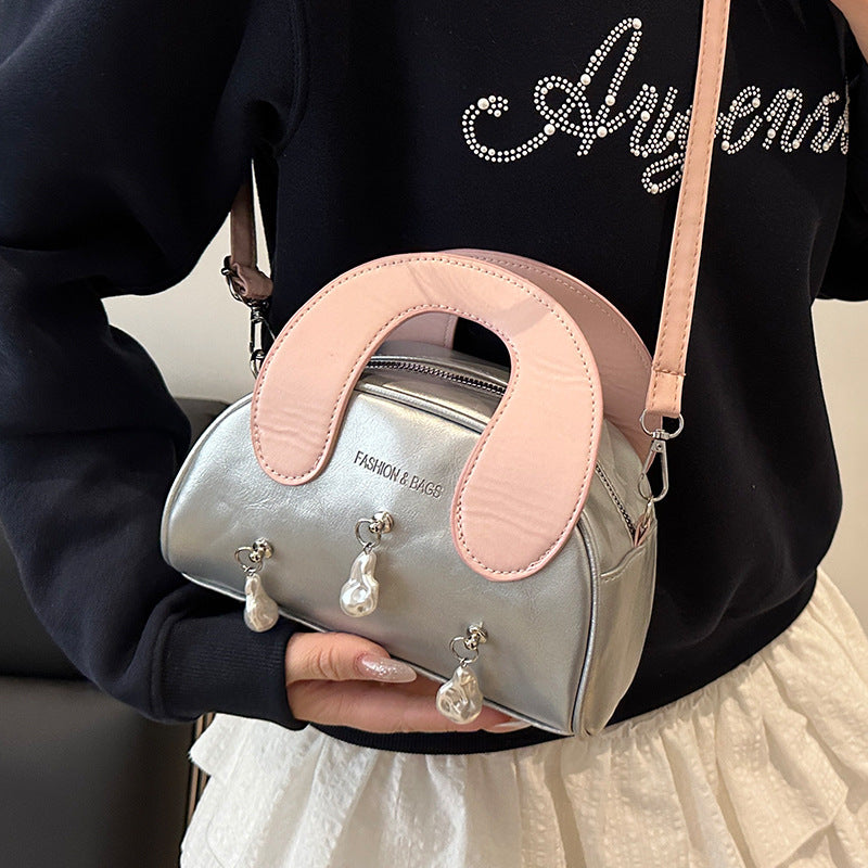 Elegant Pearl-Embellished Handbag