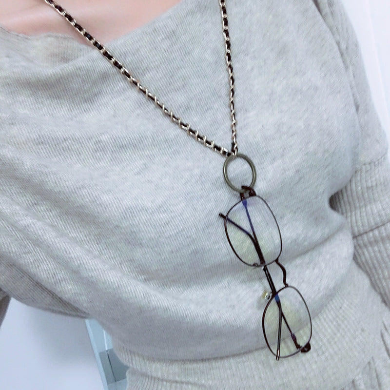 Trendy jewelry necklace with round pendants Kalsten