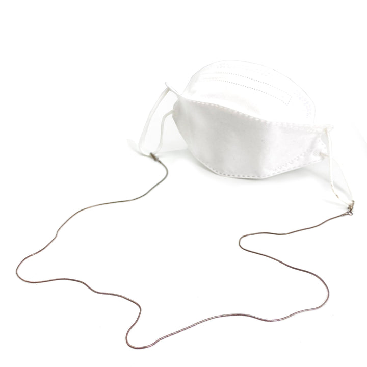 Sleek Eyewear Retainer with Secure Clips Kalsten