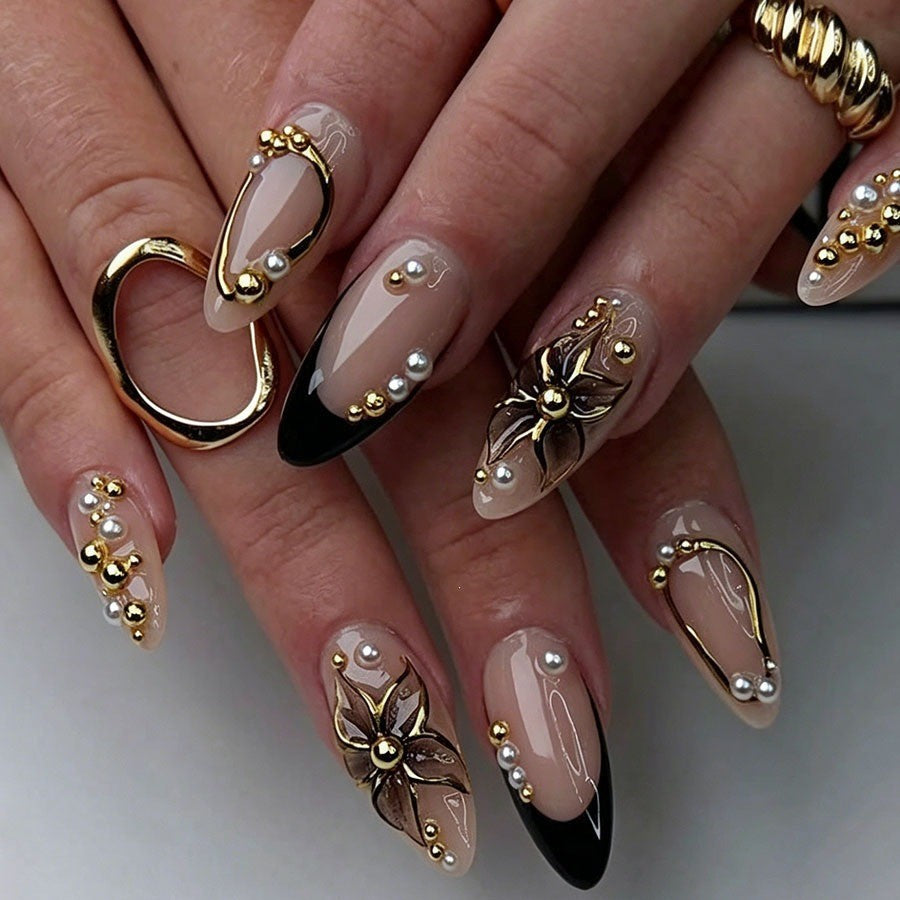 Artificial nail set with romantic accents Kalsten