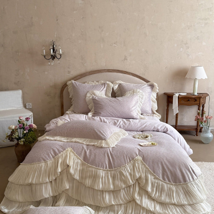 Romantic bedding set