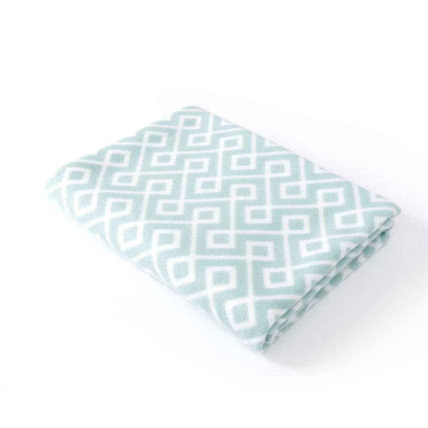 Women Patterned and Soft Plush Blanket Kalsten
