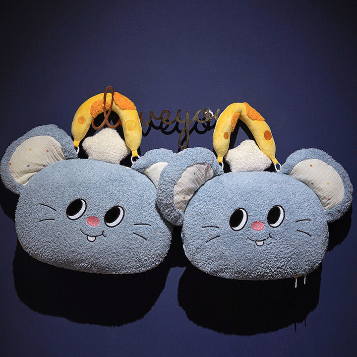 Kids' cuddle cushion with quilted travel blanket and cute mouse plush motif