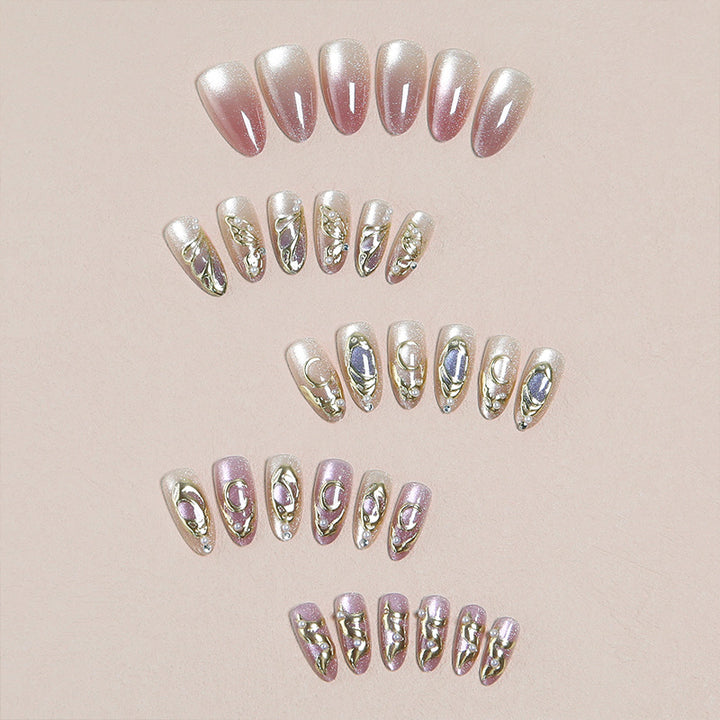 Artful nail set with floral accents Kalsten