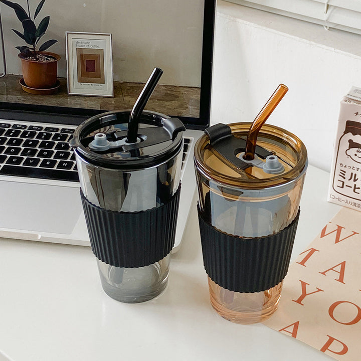 Women's multifunctional drinking cups with integrated silicone cover and hygienic lid Kalsten