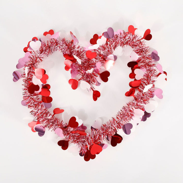 Heart-Shaped Decorative Garland Kalsten