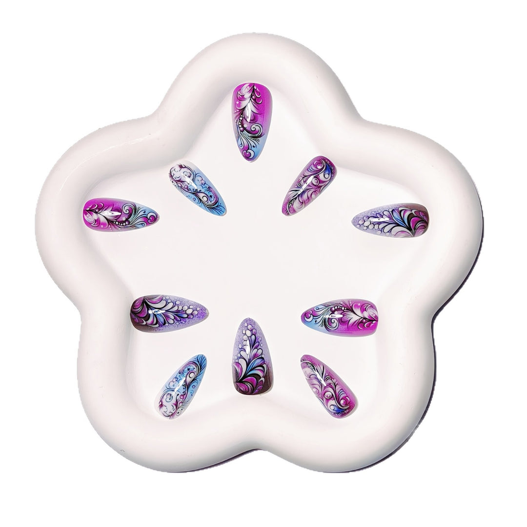 Artistic Floral Nail Design Kalsten