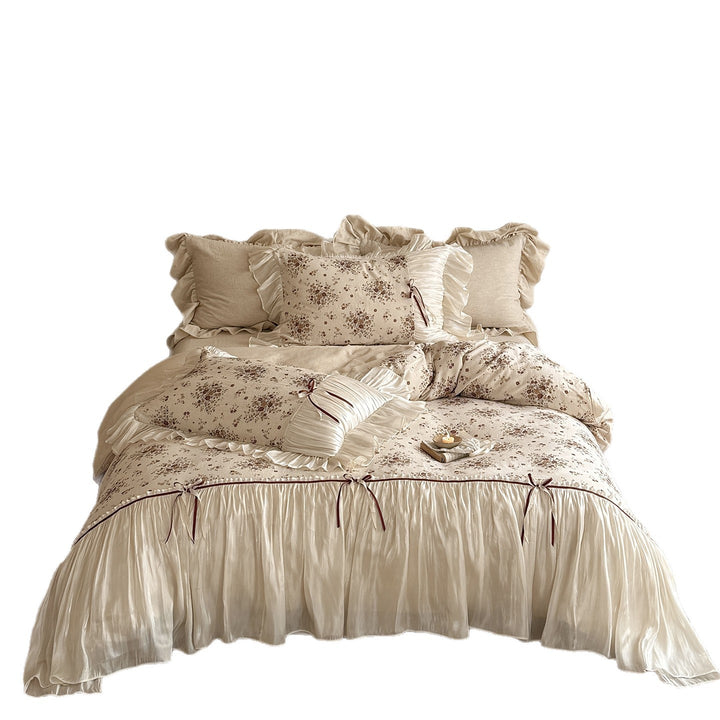 Bedding set with pleated satin bed skirt and vintage floral print
