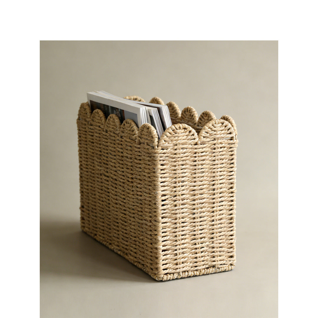 Decorative storage basket with waved edge Kalsten