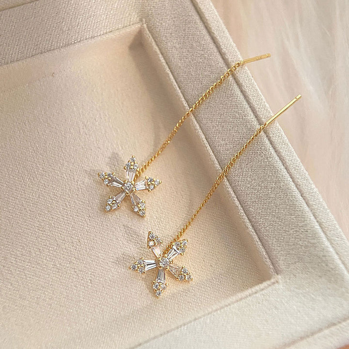 Elegant and Timeless Earrings with Sparkling Crystals Kalsten