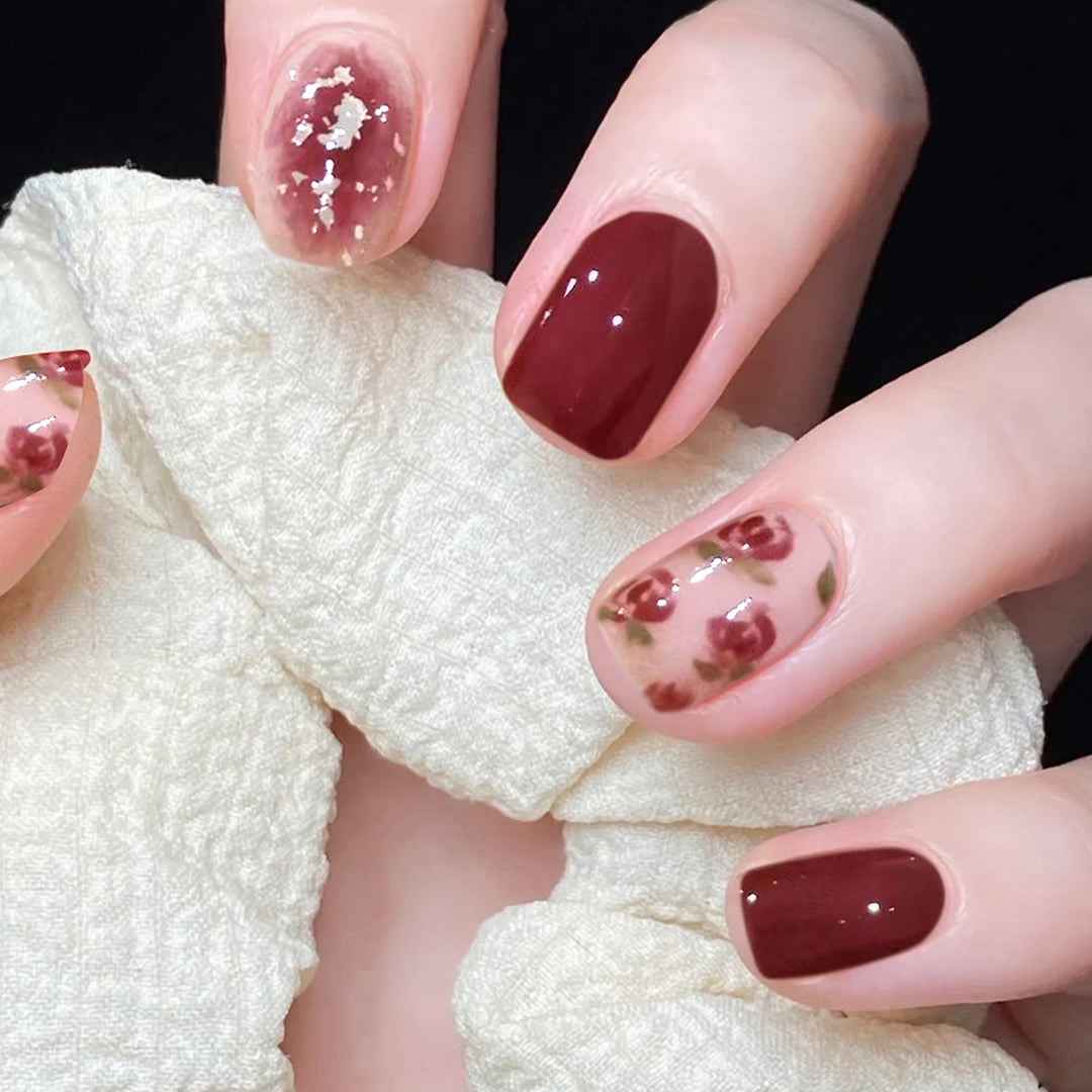 Artful nail art with elegant floral design Kalsten