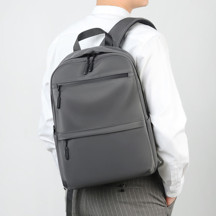 Urban backpack with intelligent compartment system and water-repellent material Kalsten