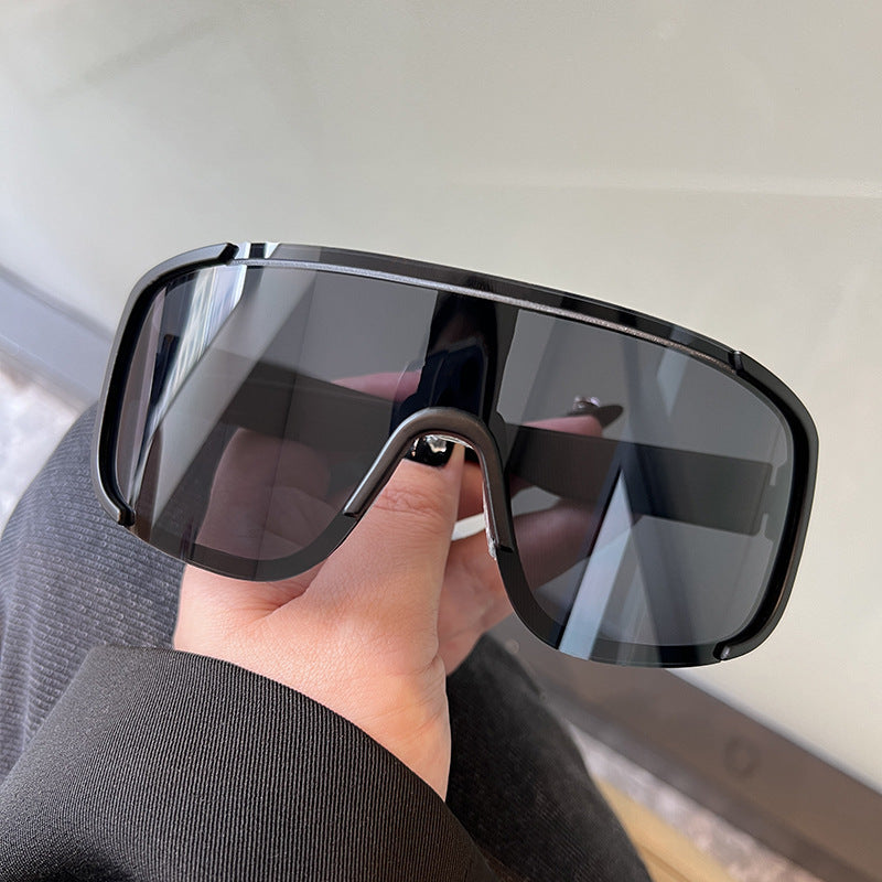 Women's sporty visor-like sunglasses Kalsten