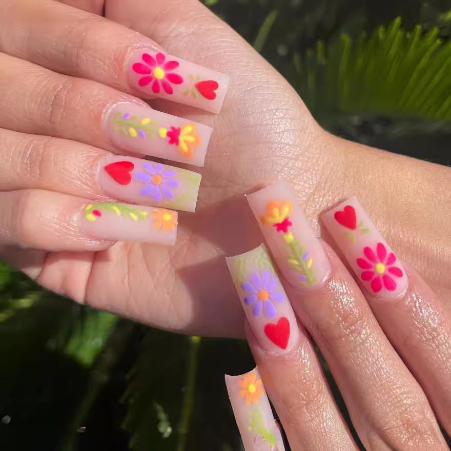 Decorative Floral Press-On Nails